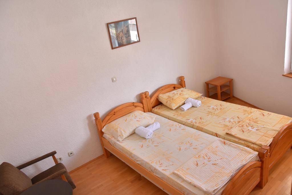 Apartment And Studio Damjan Ohrid Exterior foto